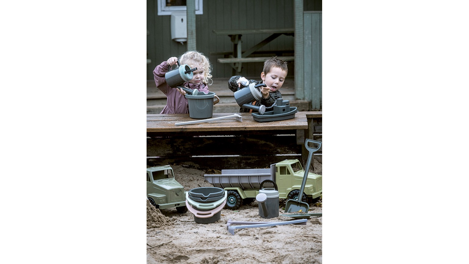 Gb Giant Dump Truck L: 69 Cm